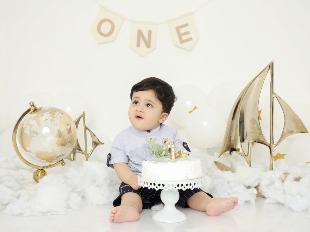 cake smash photography uae